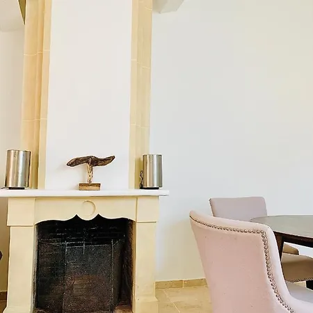 Maison Apartment *